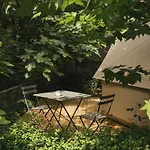 Wecamp 2* San Sebastian