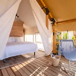 キャンプ場 Wecamp 2*