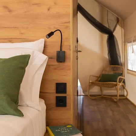 Wecamp Кемпинг 2*